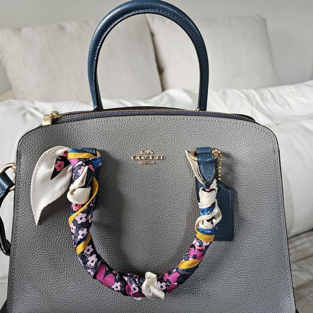 Coach Channing Carryall In Colorblock - Picture 2 of 12